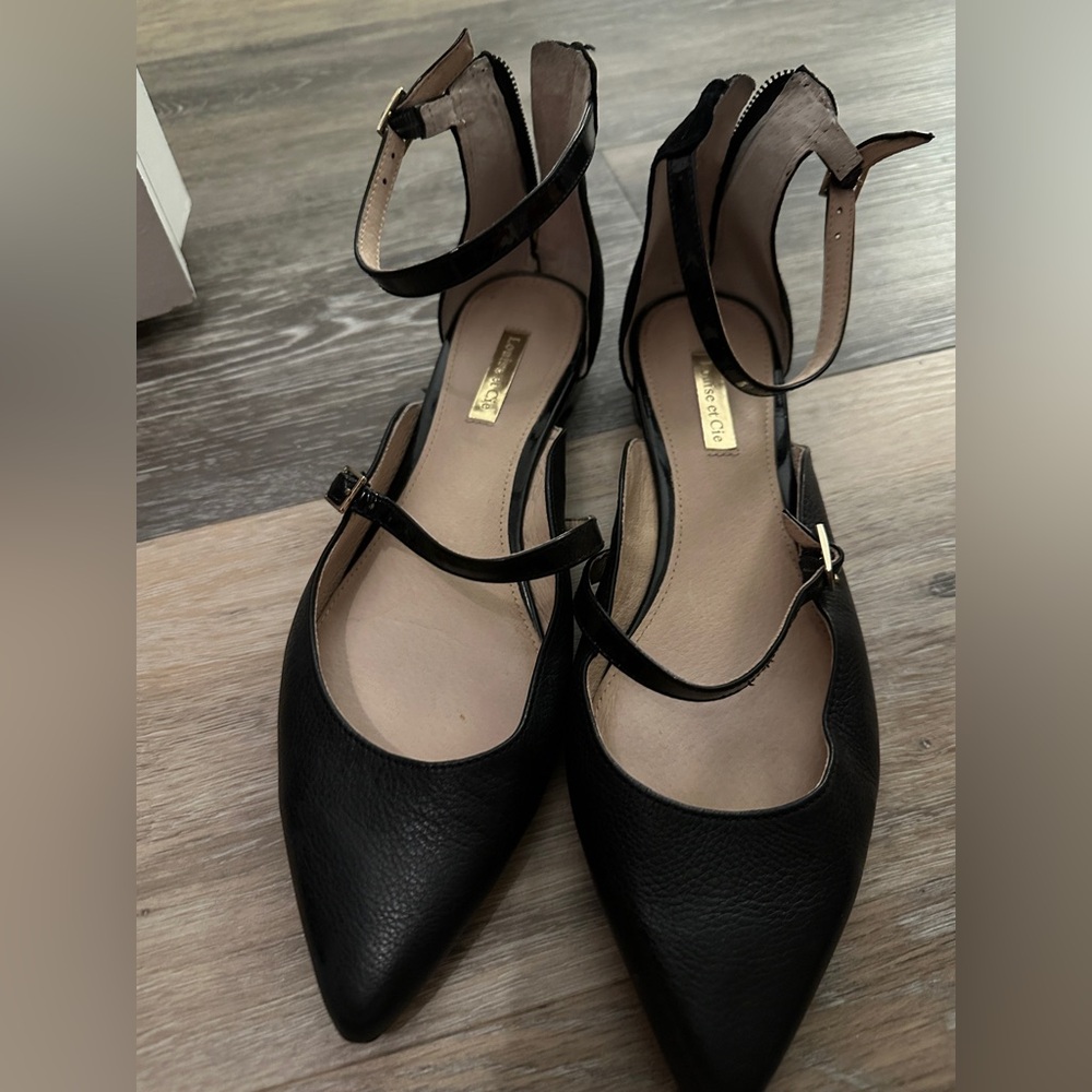 Louise et Cie Black Ankle Strap Flats